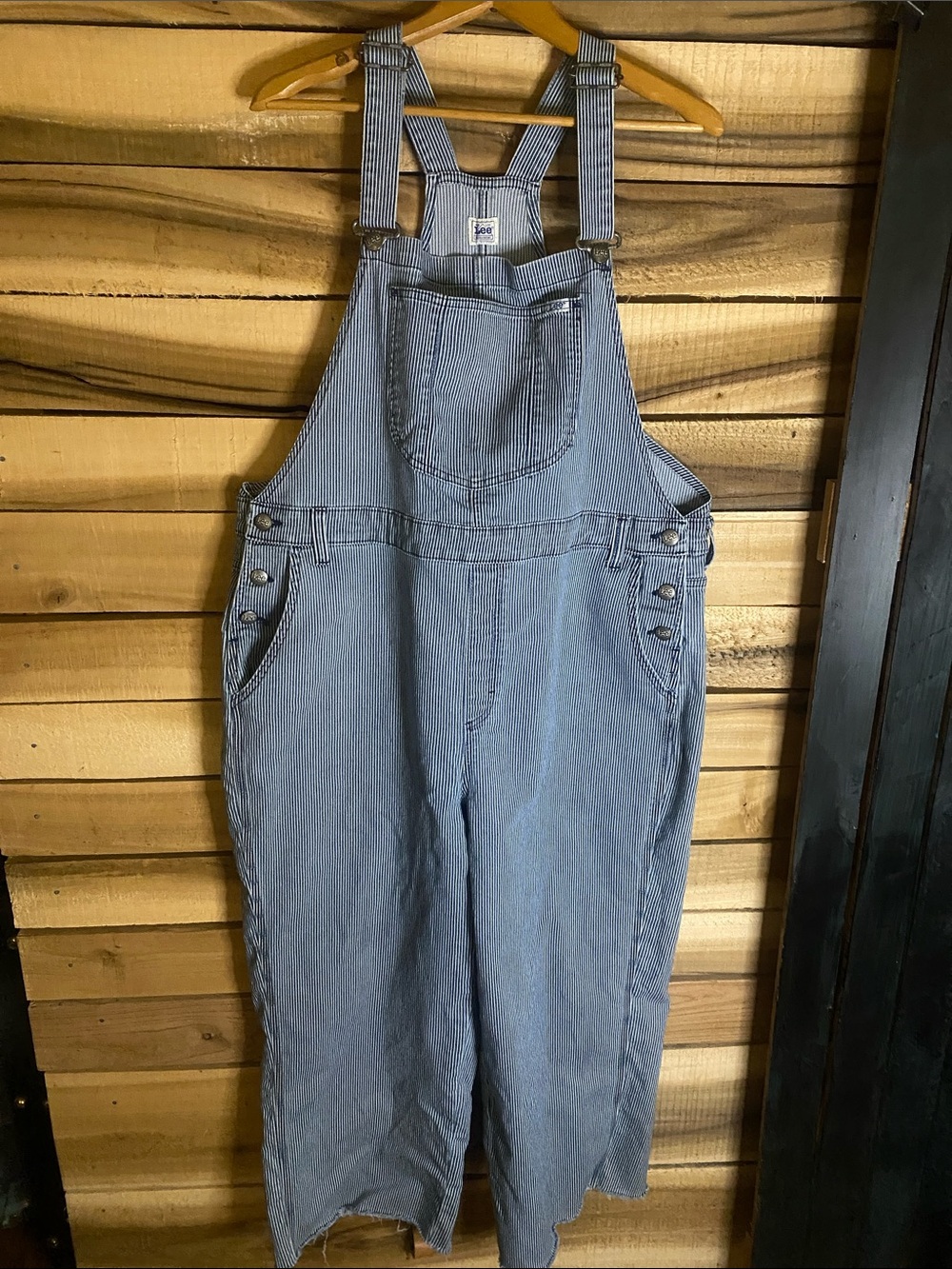 Lee Light Blue Hickory stripe Denim Overalls size XL raw hem inseam 27”